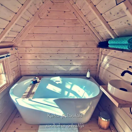 Gasthof Juste Par Hasard D Hotes Insolites A 140 M De La Saint-Michel-Chef-Chef